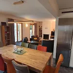 Chalet In With Valley View *