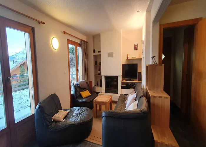 Alpesi faház In With Valley View *