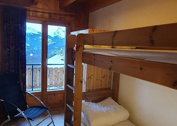 Chalet In With Valley View *